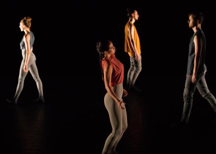 Made in Rotterdam (choreografie Mischa van Leeuwen - foto Nienke Elenbaas)