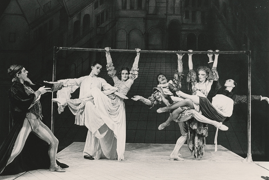 Piccolo Mondo | choreograaf Jiří Kylián (foto Jorge Fatauros)