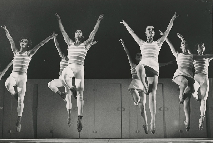 Bach Brandenburg Drie | choreografie Charles Czarney (foto Jorge Fatauros)